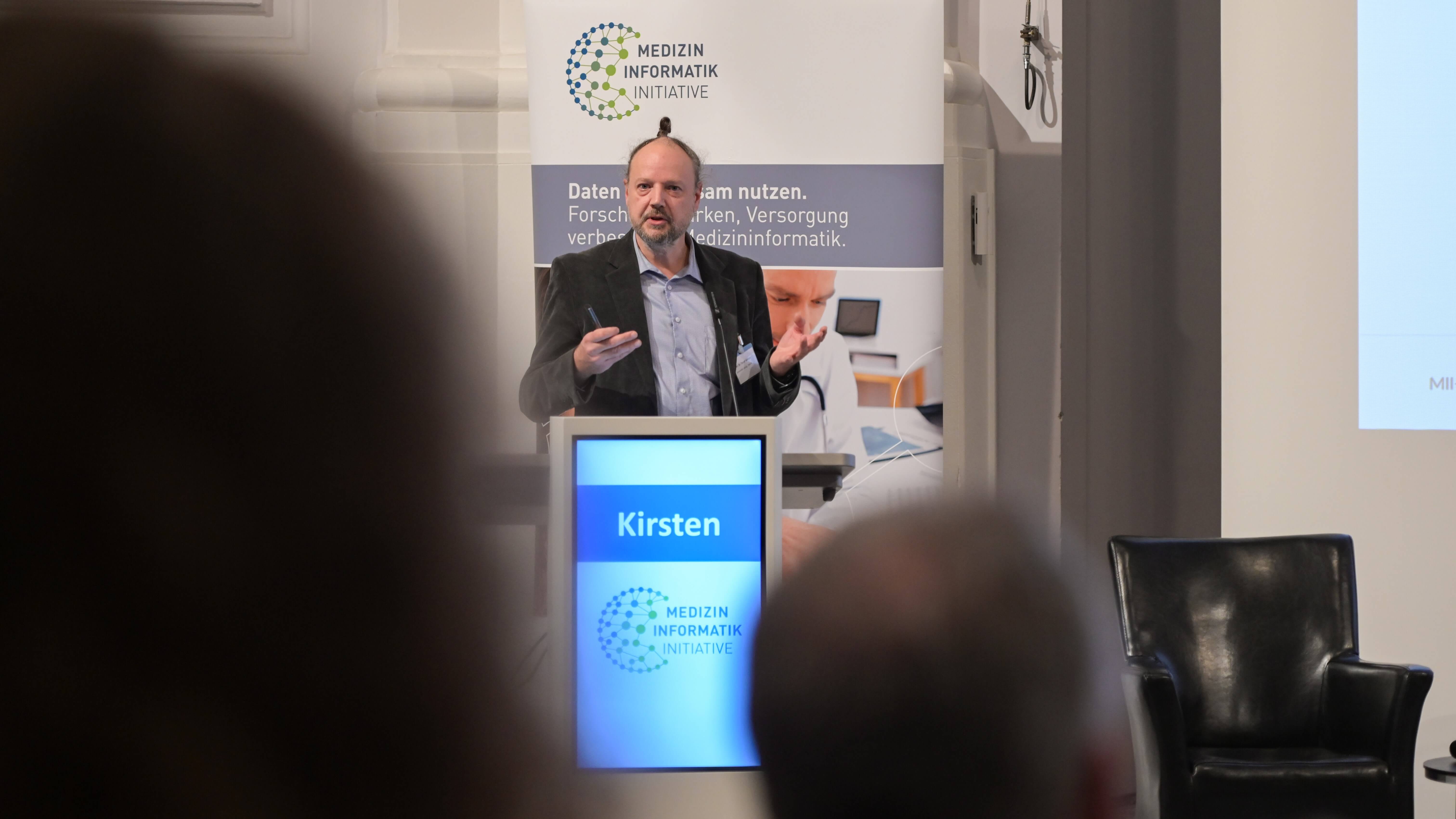 Prof. Dr. Toralf Kirsten beim MII-Symposium 2023. Bildquelle: TMF e.V./Volkmar Otto