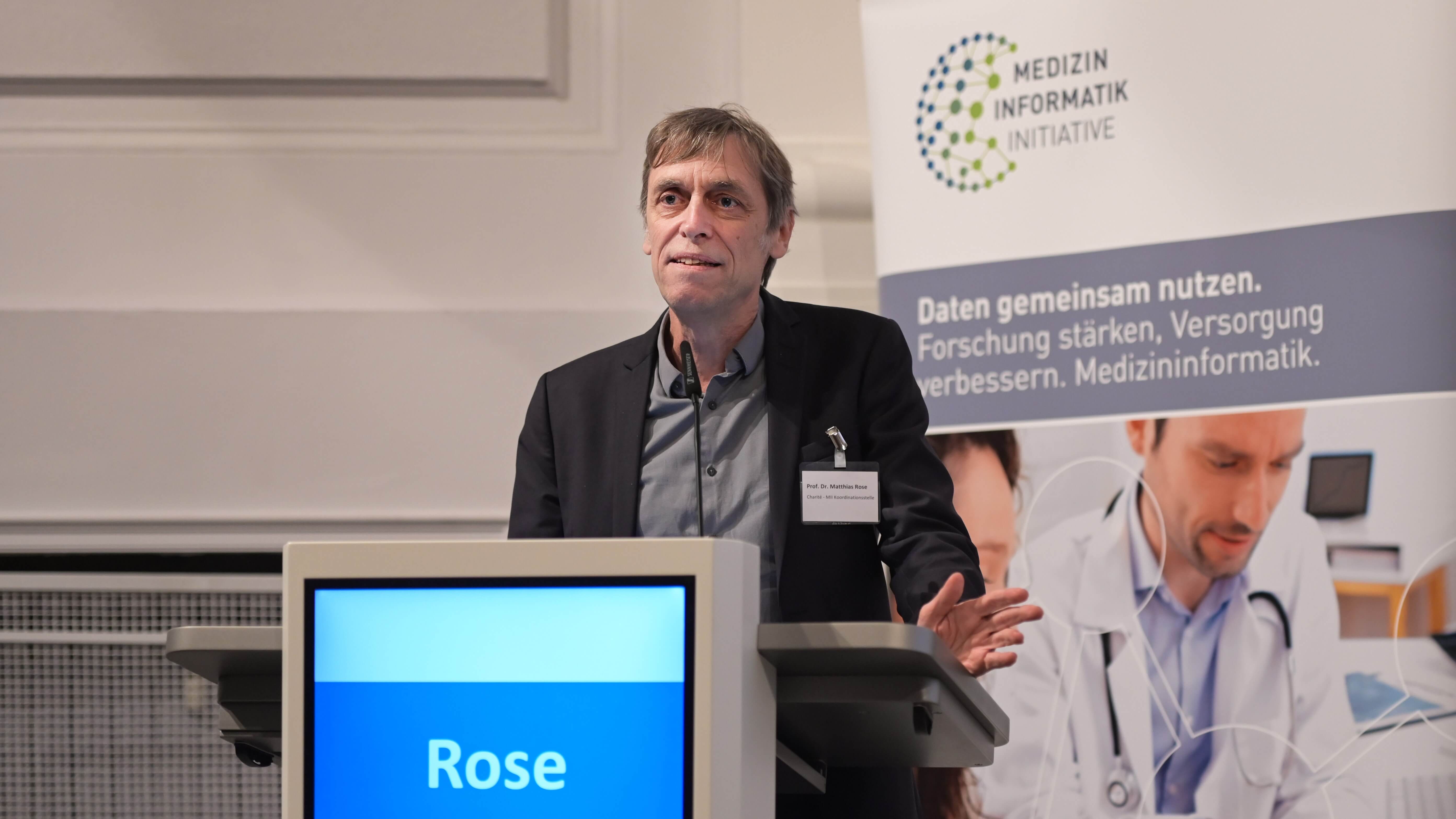 Prof. Dr. Matthias Rose beim MII-Symposium 2023. Bildquelle: TMF e.V./Volkmar Otto
